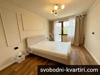 Нов тристаен апартамент в центъра с паркомясто