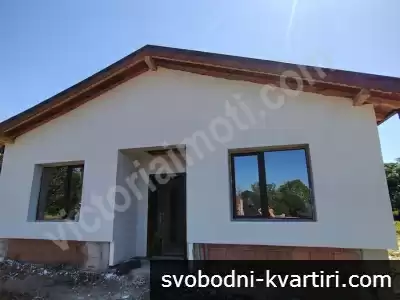 Едноетажна къща в Добри дял