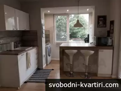 Дава се под наем тристаен апартамент в Цветен Квартал!