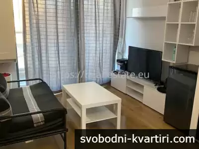 Стилно обзаведено студио в ТОП центъра на града