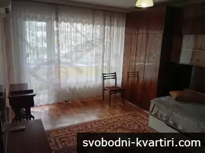 Дава се под наем тристаен апартамент в Трошево!