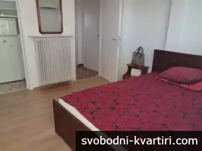 365 Тристаен апартамент Младежки Хълм