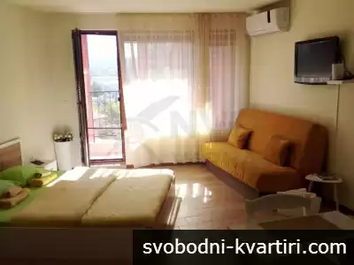 Дава се под наем едностаен апартамент с паркомясто в Погреби!