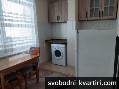 Двустаен южен обзаведен, кв.Колю Фичето
