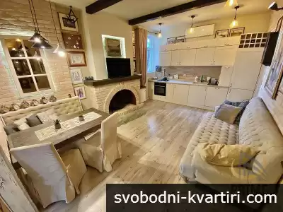 Център тристаен апартамент обзаведен #1738827984