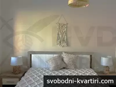 Дава се под наем двустаен апартамент във Виница!