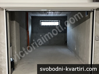 Гараж в нов комплекс в Зона Б
