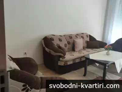 Давам под наем четиристаен апартамент в Кючук Париж