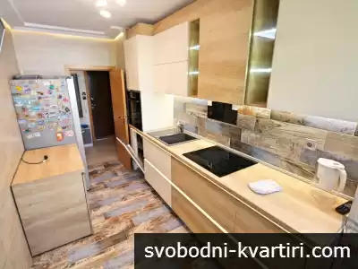 Лазур тристаен апартамент обзаведен #1782190816